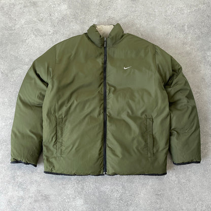 Nike RARE 2000s reversible down fill puffer jacket (L)