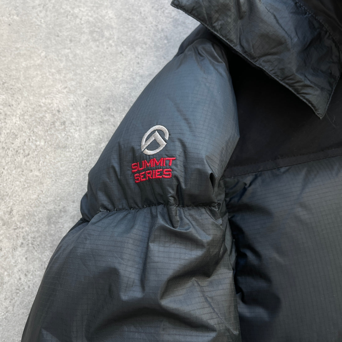 The North Face Baltoro 700 down fill windstopper puffer jacket (L)